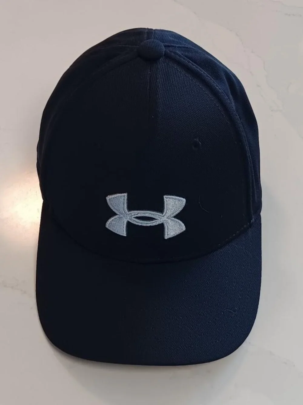 UNDER ARMOUR Kids Baseball Caps Bundle of 2 Black and Red Stretch Fit